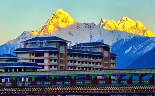 JI Hotel (Nyingchi Bomi County)