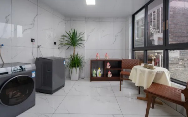 Zhenyuan Mountain and River B&B