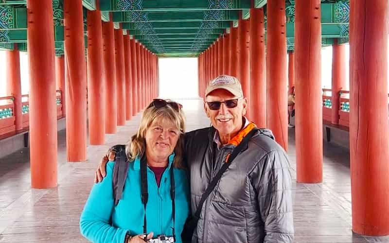 10-Day Private South Korea Couple Tour: Seoul, Busan, Gyeongju & Jeju Island Cultural Escape