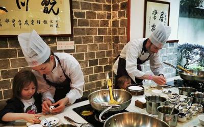 Classic China Tours with family