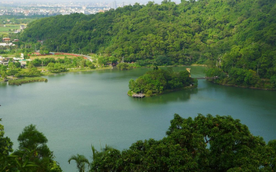 Plum Blossom Lake