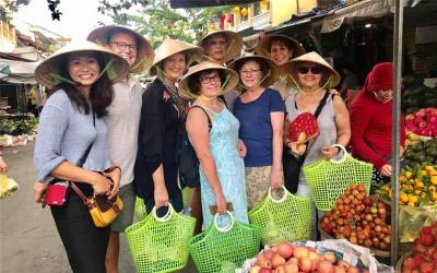 Vietnam Market Tour