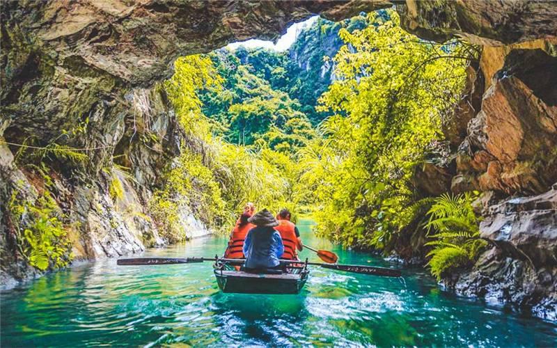 Vietnam Family Tours