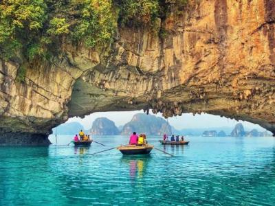 Vietnam, Cambodia and Thailand with Singapore Extension