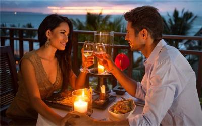 Romantic Candlelit Dinner