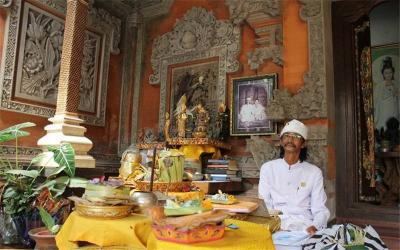 Balinese Shaman and Healer