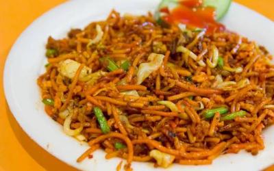 Singapore Classic Breakfast-Mee Goreng