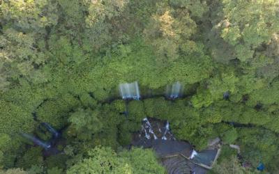 Benang Kelambu Waterfall