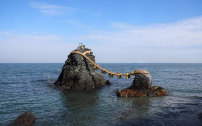 Futami Okitama Shrine