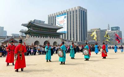 Gwanghwamun Gate Royal Guards Changing Ceremony