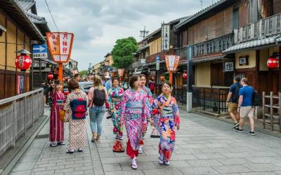 Hanamikoji Dori