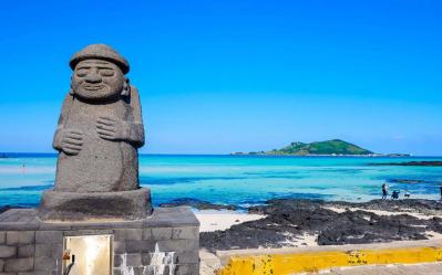 South Korea Family Escape: Seoul Culture & Jeju Nature