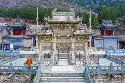 Longquan Temple