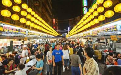 Keelung Miaokou Food Hunt