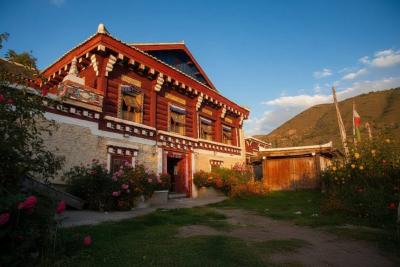 Tibetan Houses