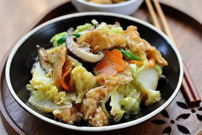 Nanshan Temple Vegetarian Dining Experience