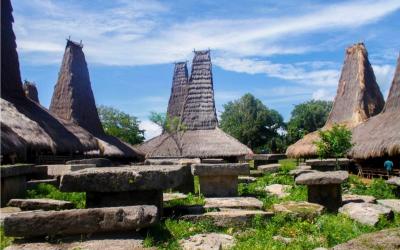 Kampung Adat Ratenggaro